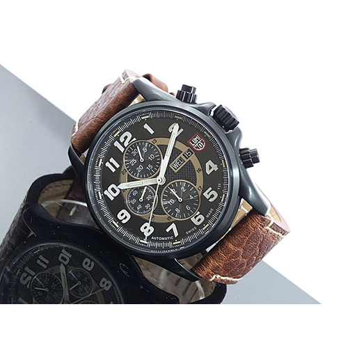ルミノックス フィールドスポーツ クロノグラフ 自動巻き 1867 未使用品 - ブランド腕時計