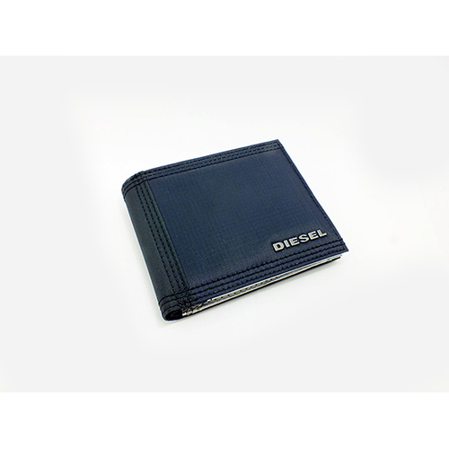 ディーゼル DIESEL 二つ折り 短財布 X01683-PR520-H1554